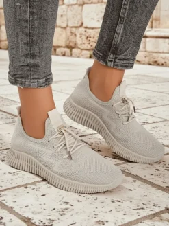 Ugc|Sportowe^Royalfashion Aurelia Bianca – białe damskie sneakersy na płaskiej podeszwie biały