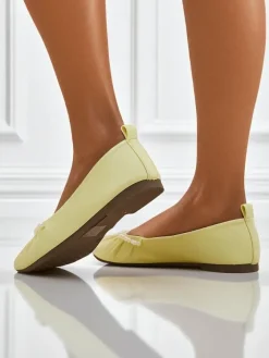 Buty Na Wielkie Wyjście|Baleriny Klasyczne^Royalfashion Baleriny Damskie Aurelia Bella w Żółtym Kolorze ze Skóry Ekologicznej żółty