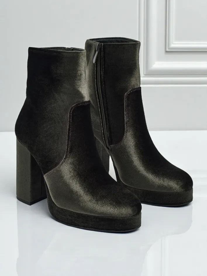 Botki Z Delikatnym Ociepleniem|Botki Na Słupku^Royalfashion Botki damskie na słupku al'la Welur Miss zielony