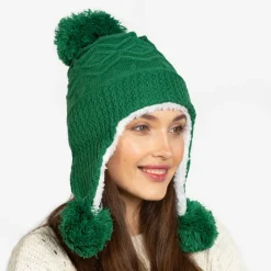 Czapki I Kapelusze^Royalfashion Ciemnozielona damska ocieplana czapka z pomponami - Akcesoria zielony
