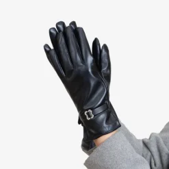 Rękawiczki^Royalfashion Czarne klasyczne damskie eko-skórzane rękawiczki z klamerką - Akcesoria