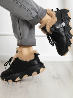 Śniegowce|Ocieplane^Royalfashion Czarne sportowe sneakersy damskie z futerkiem Nonua- Obuwie czarny