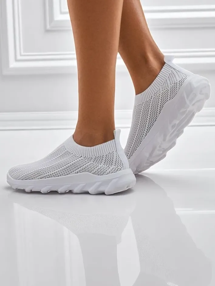 Bieganie, Ćwiczenia I Trening^Royalfashion Damskie białe tenisówki Astrea z przewiewnej tkaniny na płaskiej podeszwie biały