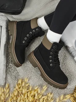 Trapery|Botki Bez Ocieplenia^Royalfashion Damskie botki trapery Avienne czarny