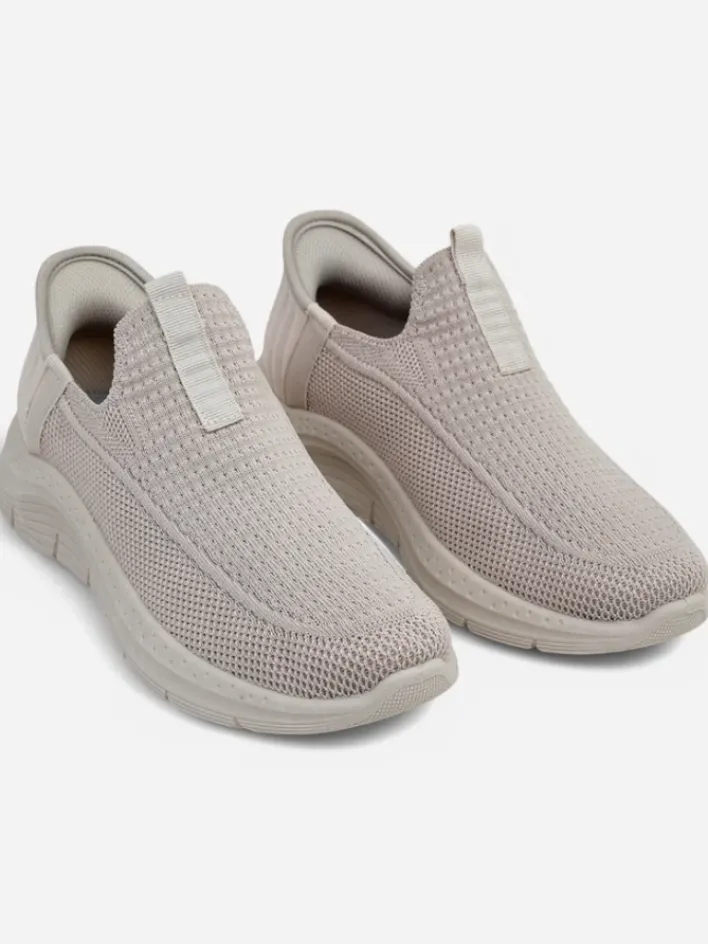 Ugc|Bieganie, Ćwiczenia I Trening^Royalfashion Damskie sneakersy Livia Bianco – siateczkowe buty na lato i wiosnę biały