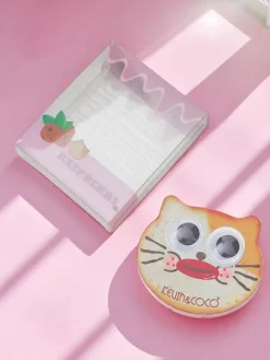 Twarz^Royalfashion Kevin&Coco Cat Toast Blush Prasowany róż do policzków Malina