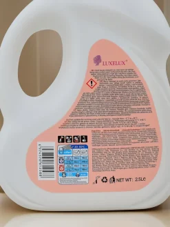 Artykuły Chemiczne^Royalfashion LUXELUX Perfumowany płyn do prania 2,5L