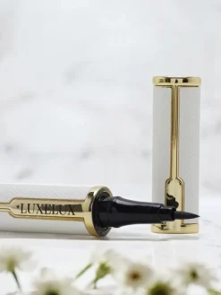 Oczy^Royalfashion Luxelux Wodoodporny eyeliner 1ml