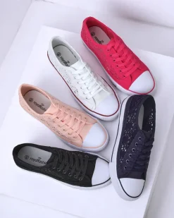 Ugc|Trampki^Royalfashion Różowe trampki damskie Tkanina Kalipso – ażurowe sneakersy na płaskiej podeszwie różowy