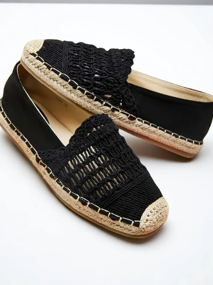Espadryle Płaskie^Royalfashion Ażurowe damskie espadryle Cetillad czarny