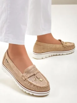 Mokasyny Na Płaskiej Podeszwie^Royalfashion Ażurowe damskie mokasyny Elissas Jasny beż