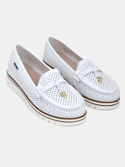 Mokasyny Na Płaskiej Podeszwie^Royalfashion Ażurowe damskie mokasyny Elissas biały