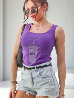 Bluzki / Koszule / Koszulki^Royalfashion Bawełniana bluzka damska na ramiączkach z kubeczkiem z cyrkonii fioletowy