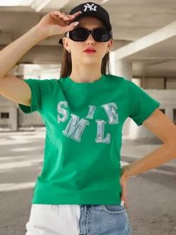 Bluzki / Koszule / Koszulki^Royalfashion Bawełniana damska bluzka z napisem zielony