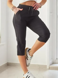 Spodenki 3/4|Krótkie Spodenki^Royalfashion Bawełniane spodenki damskie materiałowe 3/4 czarny