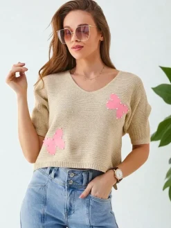 Swetry^Royalfashion Bawełniany damski krótki sweter w motylki beżowy