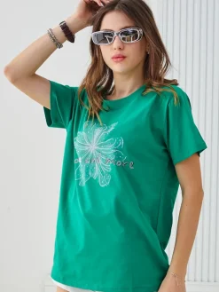 Bluzki / Koszule / Koszulki^Royalfashion Bawełniany damski t-shirt More and More zielony