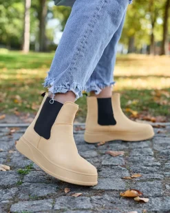 Botki Z Delikatnym Ociepleniem|Botki Na Platformie^Royalfashion Beżowe damskie botki a'la śniegowce Uteris beżowy
