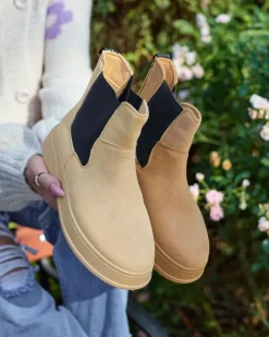 Botki Z Delikatnym Ociepleniem|Botki Na Platformie^Royalfashion Beżowe damskie botki a'la śniegowce Uteris beżowy