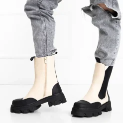 Botki Z Delikatnym Ociepleniem|Botki Na Płaskim Obcasie^Royalfashion Beżowe damskie botki na masywnej podeszwie Rosidi beżowy