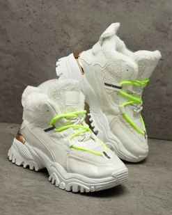 Śniegowce|Ocieplane^Royalfashion Białe sportowe buty damskie z futerkiem i owymi zielonymi sznurówkami Sagglo neon