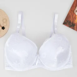 Codzienne^Royalfashion Biustonosz z ozdobną koronką biały