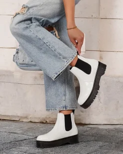 Botki Bez Ocieplenia^Royalfashion Botki damskie eko skórzane Movitas biały