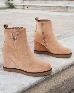 Botki Z Delikatnym Ociepleniem|Botki Na Koturnie^Royalfashion Botki damskie na koturnie Nerias jasny brązowy