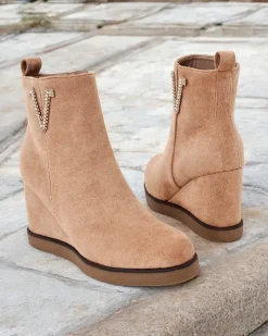 Botki Z Delikatnym Ociepleniem|Botki Na Koturnie^Royalfashion Botki damskie na koturnie Nerias jasny brązowy