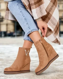 Botki Z Delikatnym Ociepleniem|Botki Na Koturnie^Royalfashion Botki damskie na koturnie Nerias Camel