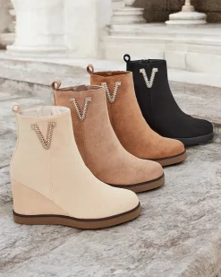 Botki Z Delikatnym Ociepleniem|Botki Na Koturnie^Royalfashion Botki damskie na koturnie Nerias Camel