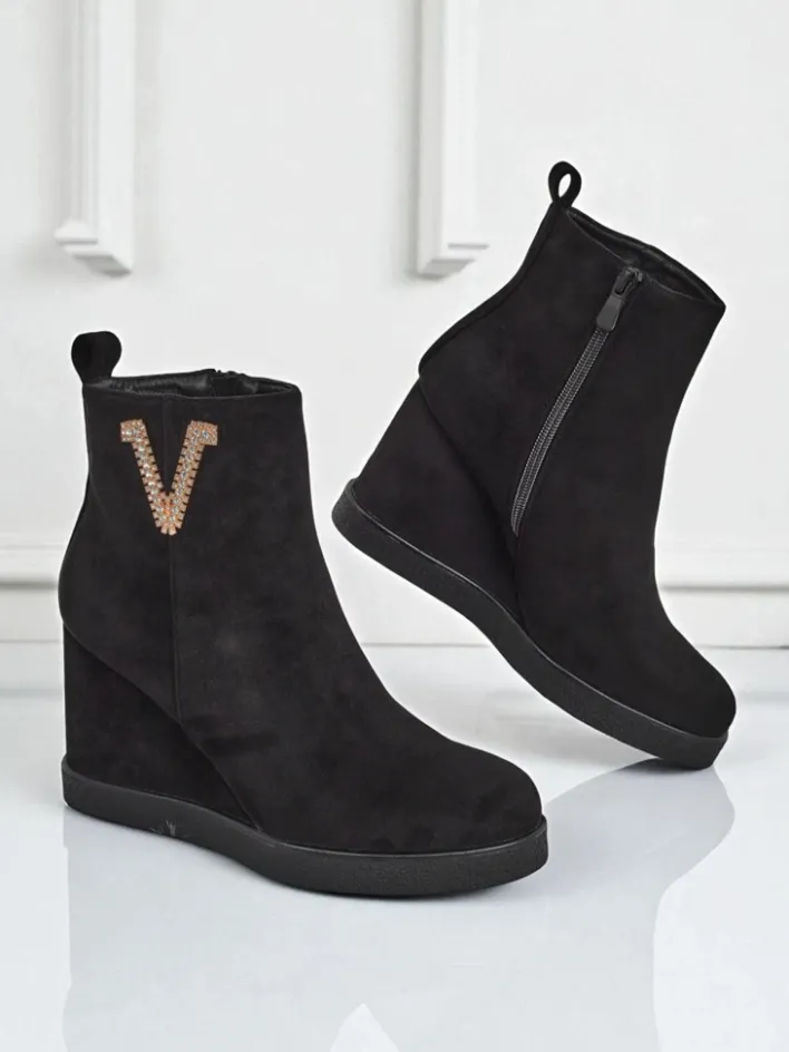 Botki Z Delikatnym Ociepleniem|Botki Na Koturnie^Royalfashion Botki damskie na koturnie Nerias czarny