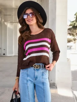 Swetry^Royalfashion ażurowy damski sweter w paski brązowy