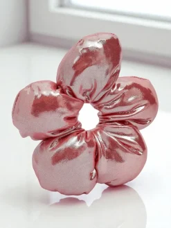 Akcesoria Do Włosów^Royalfashion Błyszcząca gumka do włosów w kształcie kwiatu różowy
