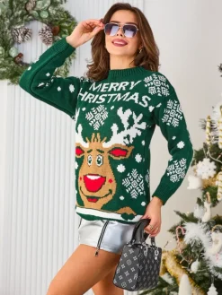 Swetry^Royalfashion Ciemno damski świąteczny sweter z reniferem zielony