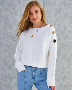 Swetry^Royalfashion Cienki damski sweter z ozdobami na ramionach biały