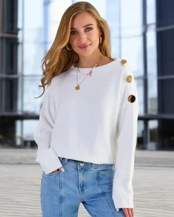 Swetry^Royalfashion Cienki damski sweter z ozdobami na ramionach biały