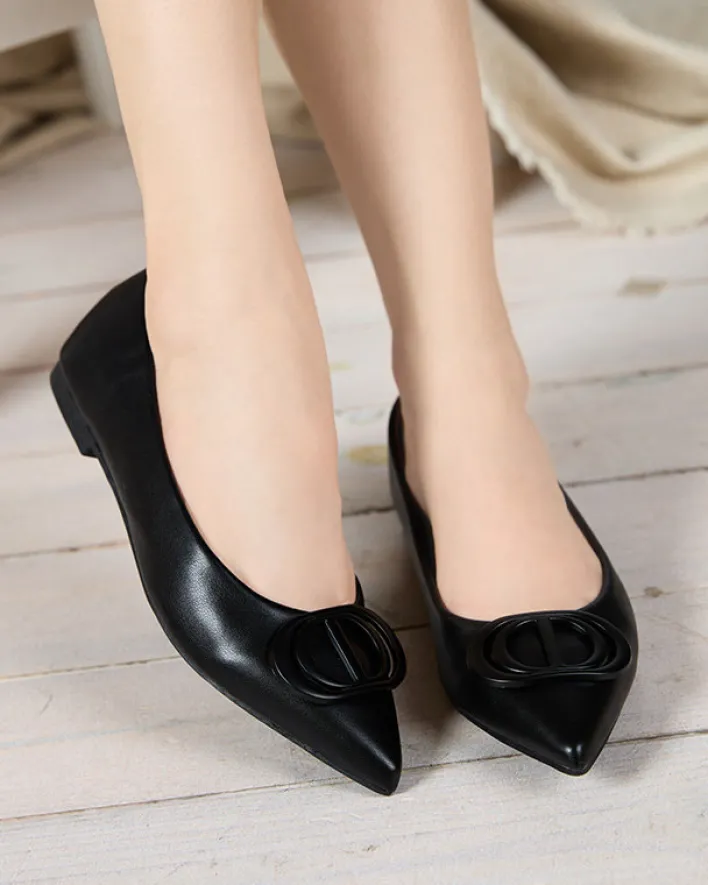 Buty Na Wielkie Wyjście|Baleriny Klasyczne^Royalfashion Czarne baleriny damskie w szpic z ozdobą na nosku Manico czarny