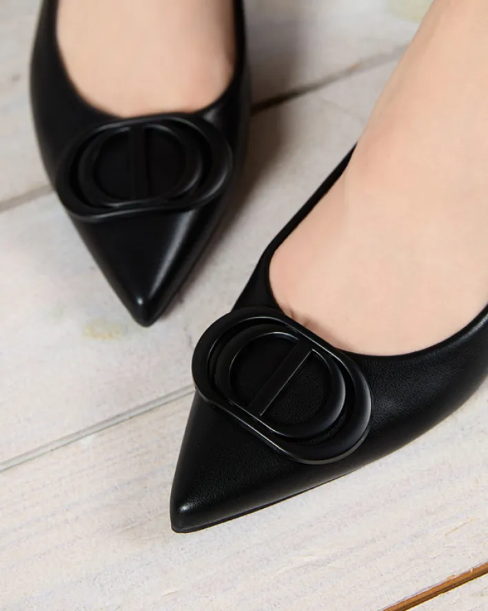 Buty Na Wielkie Wyjście|Baleriny Klasyczne^Royalfashion Czarne baleriny damskie w szpic z ozdobą na nosku Manico czarny