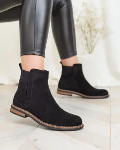 Sztyblety|Botki Na Płaskim Obcasie^Royalfashion Czarne damskie botki a'la sztyblety z eko-zamszu Veysi czarny