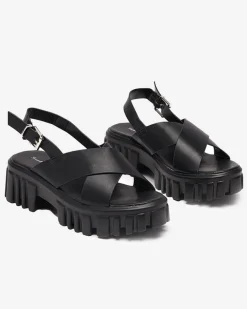 Buty Na Wielkie Wyjście|Sandały Na Słupku^Royalfashion Czarne damskie sandały na masywnej podeszwie Otida czarny