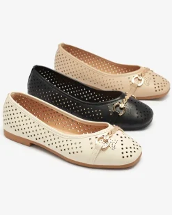Baleriny Klasyczne^Royalfashion Czarne damskie ażurowe baleriny ze złotą ozdobą Serilla czarny
