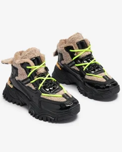 Śniegowce|Ocieplane^Royalfashion Czarne sportowe buty damskie z futerkiem i neonowymi żółtymi sznurówkami Adbo czarny