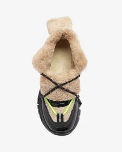 Śniegowce|Ocieplane^Royalfashion Czarne sportowe buty damskie z futerkiem i neonowymi żółtymi sznurówkami Adbo czarny