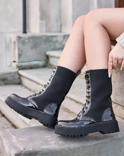 Workery|Botki Bez Ocieplenia^Royalfashion Czarne workery z elastyczną wstawką Kukizo czarny