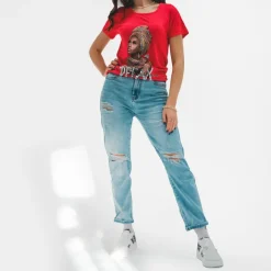 Bluzki / Koszule / Koszulki^Royalfashion damski t-shirt z kolorowym printem i cekinami czerwony