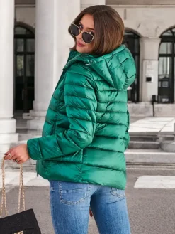 Kurtki / Marynarki / Płaszcze^Royalfashion Damska kurtka zimowa pikowana zielony