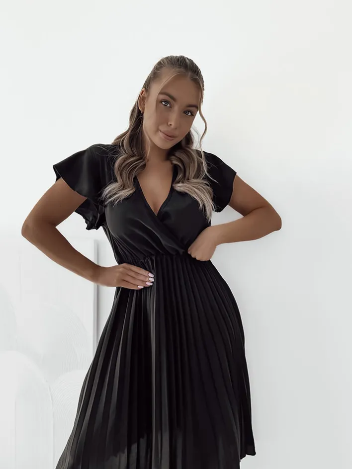 Sukienki Długie^Royalfashion Damska plisowana sukienka midi czarny