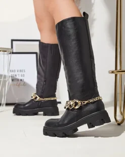 Kozaki Na Płaskim Obcasie|Kozaki Z Ociepleniem^Royalfashion Damskie czarne kozaki z łańcuszkiem Sudzi czarny