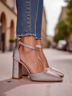 Buty Na Wielkie Wyjście^Royalfashion Damskie czółenka z brokatem Noratt różowy